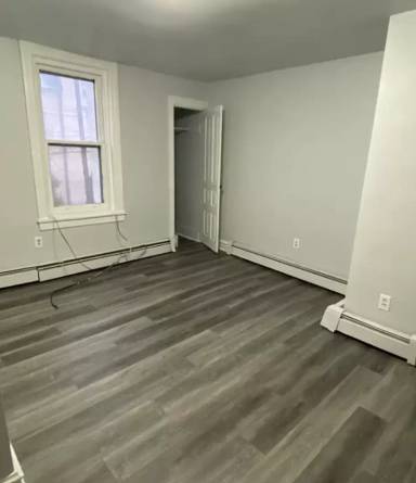 Main picture of 339 King St