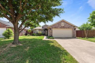 Main picture of 1314 Nathan Dollar Ln
