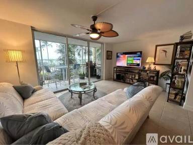 Main picture of 200 Harborview Dr