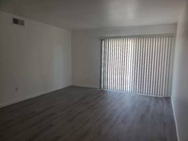 Main picture of 16942 Lilac Ln