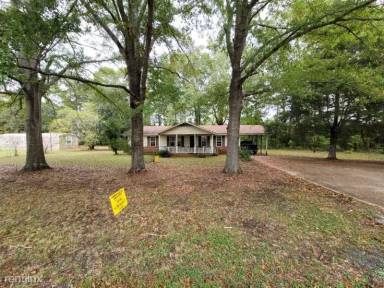 Main picture of 1709 W Cahaba Ave