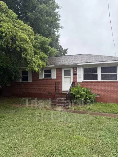 Main picture of 103 Shoaf St