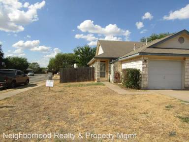 Main picture of 500 Gregory Ct