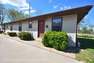 Main picture of 1429 N Wabash Ave