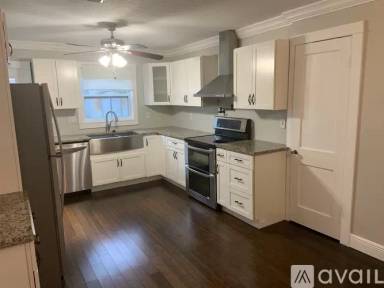 Main picture of 2104 Delaney Ave