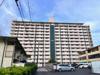 Main picture of 2440 Date St
