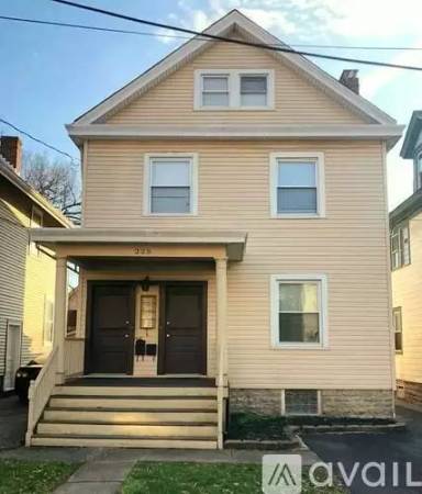 Main picture of 225 Bosley St