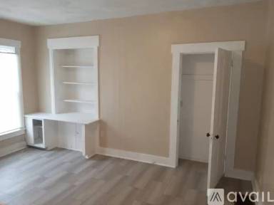 Main picture of 535 S Lowry Ave