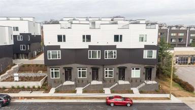 Main picture of 2910 Felicia St