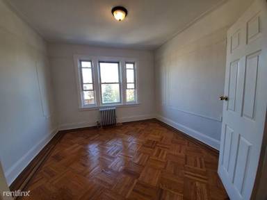 Main picture of 98-05 57 Ave