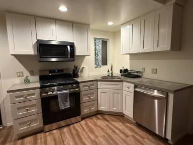 Main picture of 530 2nd Pl