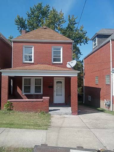 Main picture of 920 Maryland Ave