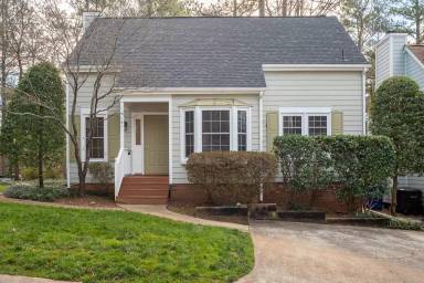 Main picture of 101 Lorilane Dr