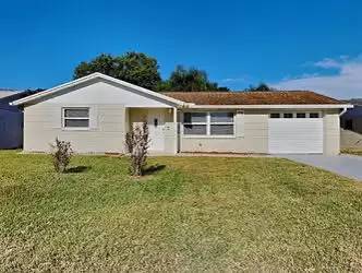 Main picture of 5122 School Rd
