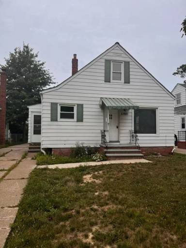 Main picture of 23881 Hartland Dr