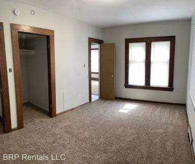 Main picture of 1240 32nd St