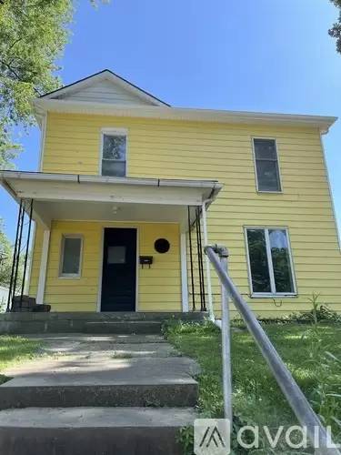 Main picture of 516 T St