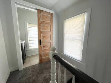 Main picture of 301 W Fearing St