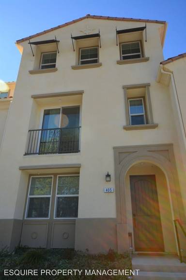 Main picture of 405 Camino Ruiz