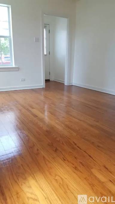 Main picture of 4904 Manett St