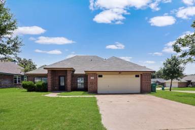 Main picture of 1111 Lambrusco Dr
