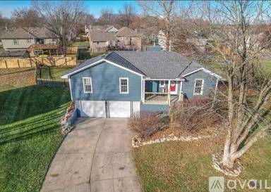 Main picture of 406 Park Ct