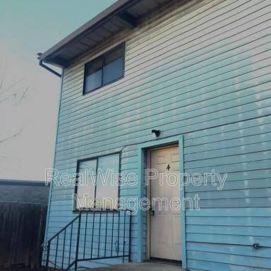 Main picture of Medford - Clark St, 312 W