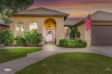 Main picture of 11004 Corbett Canyon Dr