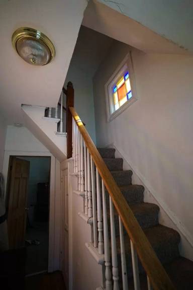 Main picture of 303 N Franklin St