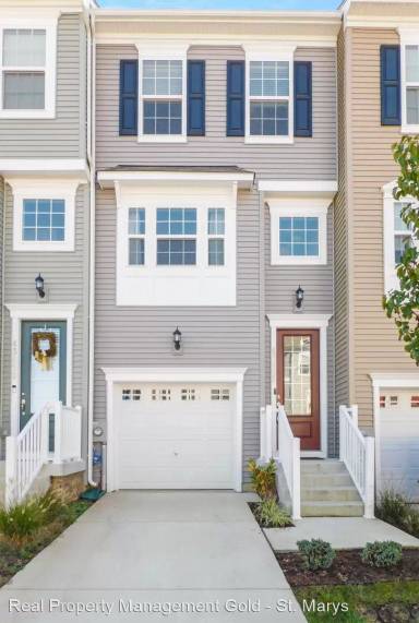 Main picture of 43653 Winterberry Way