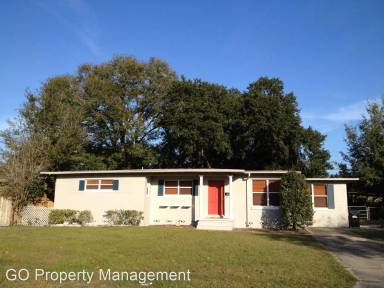 Main picture of 6317 Lyons St