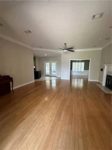 Main picture of 235 Wellington Pl