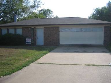 Main picture of 1106 S Dexter Dr