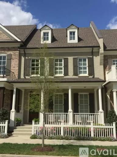 Main picture of 5009 Donovan St