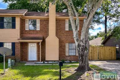 Main picture of 117 Fox Chase Rd