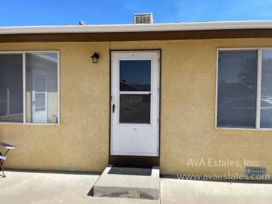 Main picture of 531 S Angus Ave