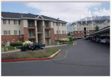 Main picture of 98 W Cougar Blvd