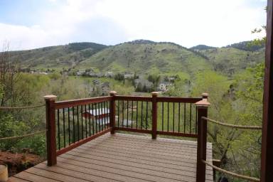 Main picture of 611 Somerset Dr