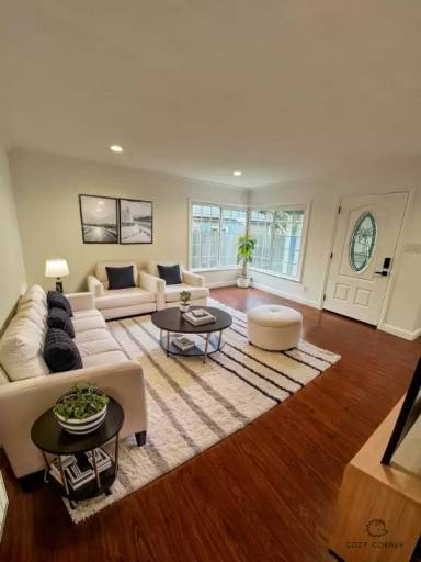 Main picture of 1373 Highland Blvd