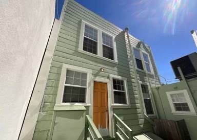Main picture of 331 Cortland Ave