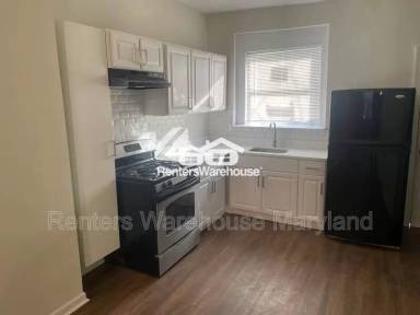 Main picture of 2557 W Baltimore St