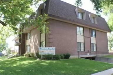 Main picture of 585 N 400 E