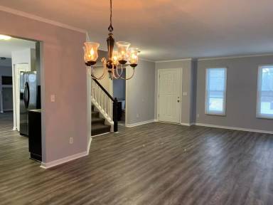 Main picture of 9217 73rd St