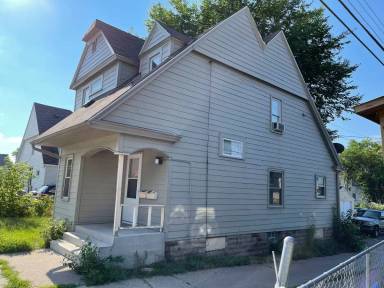 Main picture of 2211 5th Ave N