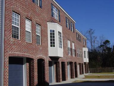 Main picture of 204 Station Trl