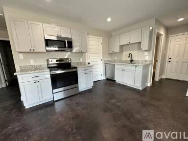 Main picture of 3400 Jackson Blvd