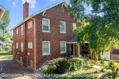 Main picture of 7019 Dartmouth Ave