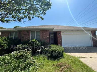 Main picture of 4146 S Parkcrest Ave