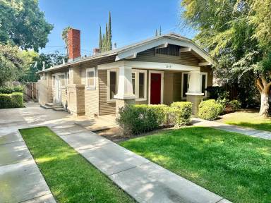 Main picture of 1249 N Harrison Ave
