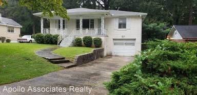 Main picture of 1907 Detroit Ave NW